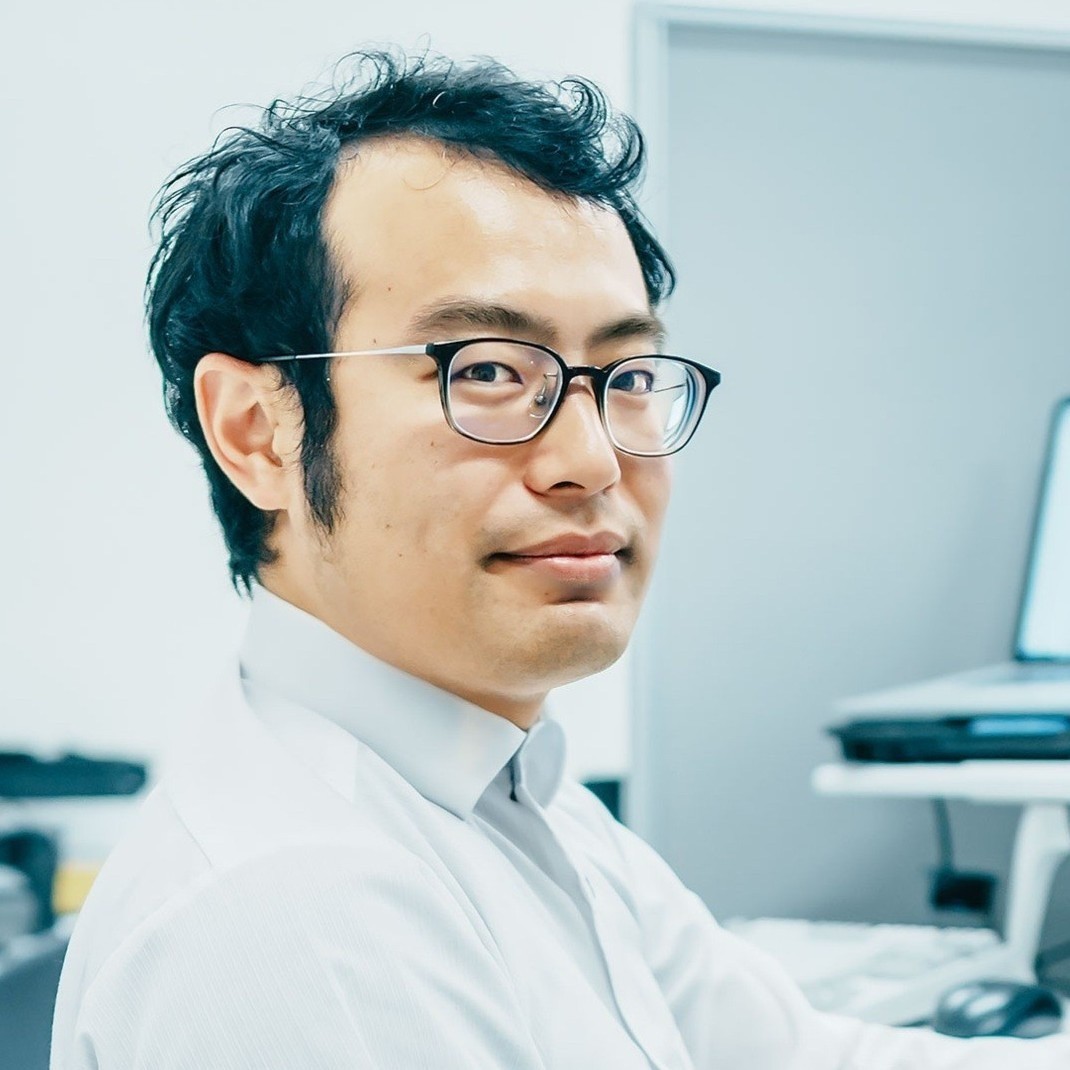 島﨑　航平の顔写真