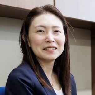 中田　亜由美の顔写真
