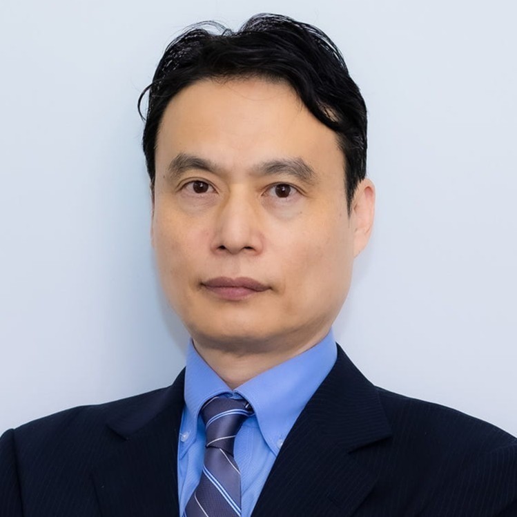 徳重　徹の顔写真